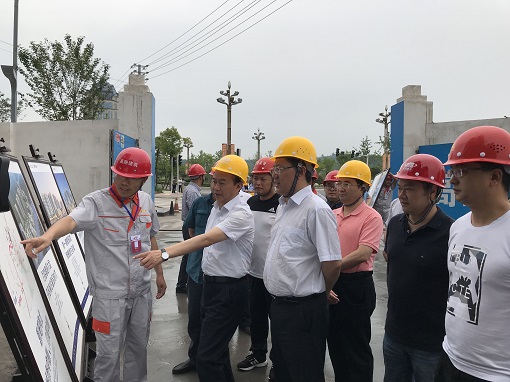 杨航1.jpg